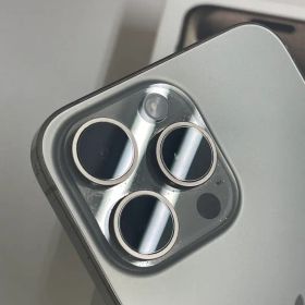 Apple iPhone 15 Pro MAX 1TB シルバー 本体