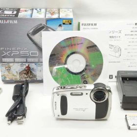 訳あり品 FUJIFILM フジフィルム FinePix XP50 コンパクトデジタルカメラ シルバー 元箱付 250804ac