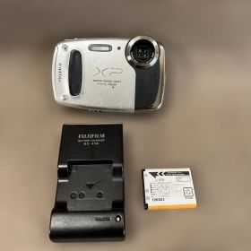 Fujifilm FinePix XP50 コンパクトデジタルカメラ