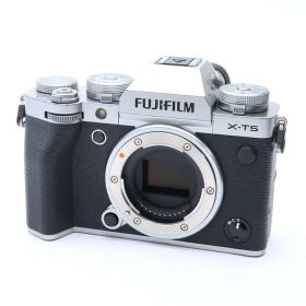 【中古】 《並品》 FUJIFILM X-T5 ボディ シルバー [ デジタルカメラ ]