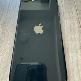 Apple iPhone SE (第2世代) ブラック 64GB