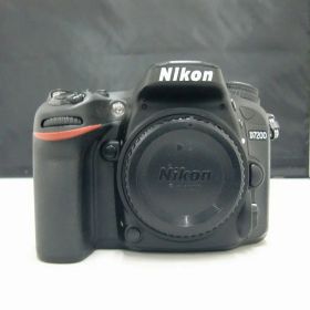 ニコン Nikon デジタル一眼レフカメラ D7200 【中古】