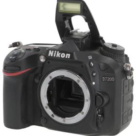 【Nikon】ニコン『D7200 ボディ』2015年3月発売 デジタル一眼レフカメラ 1週間保証【中古】