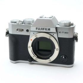 【中古】 《美品》 FUJIFILM X-T30 II ボディ シルバー [ デジタルカメラ ]