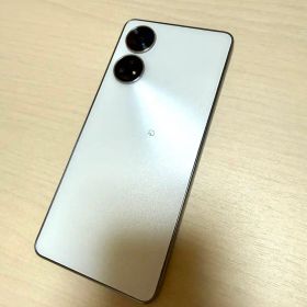 ☆SoftBank あんしんファミリースマホ シルバー 本体☆