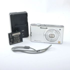 Panasonic パナソニック LUMIX DMC-FX66 シルバー コンパクトデジタルカメラ