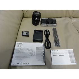 富士ﾌｨﾙﾑ FUJIFILM X-E1 ﾚﾝｽﾞｷｯﾄ [Silver] (ミラーレス一眼)