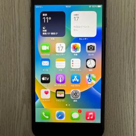 美品 iPhone 8 plus 64GB SIMフリー