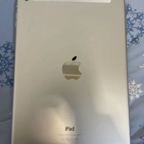 Apple iPad Air 初代 ジャンク品 電源つきません