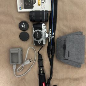 OLYMPUS OM-D E-M10 Mark III 撮影ガイド付き