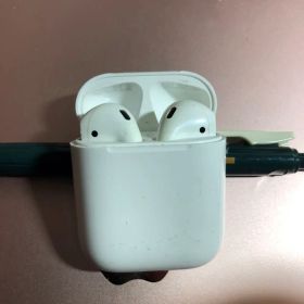 Apple AirPods 第2世代