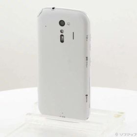 【中古】FUJITSU(富士通） らくらくスマートフォン 32GB ホワイト F-42A docomoロック解除SIMフリー 【198-ud】
