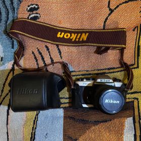 Nikon FM10 ニコン 一眼レフ フィルムカメラ