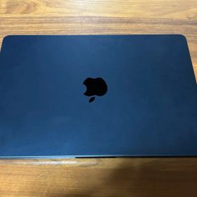 MacBook Air m2 16GB 256GB