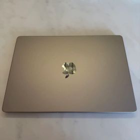MacBook Pro 14インチ スペースグレー 16GB 512GB US