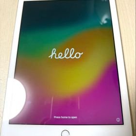 Apple iPad 第６世代 シルバー WiFi 32GB