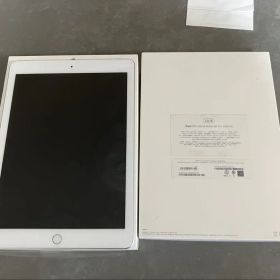 iPad (第6世代) 本体 訳ありジャンク品 美品（新品）