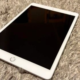 Apple iPad第7世代(2019年発売)32GBシルバー