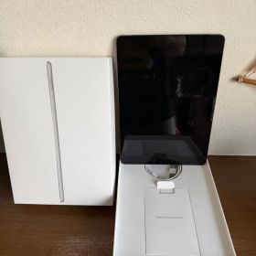 Apple iPad 7世代 32GB セルラーモデル スペースグレー