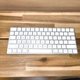 Apple Magic Keyboard - 英語（US) Lightning