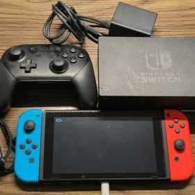 Nintendo Switch 本体 & 純正プロコン 付属品あり