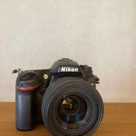 【美品】Nikon D7100【レンズ付き】