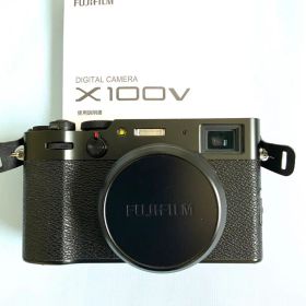 FUJIFILM X100V コンパクトデジタルカメラ