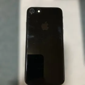 Apple iPhone 7 新品¥6,537 中古¥3,000 | 新品・中古のネット最安値