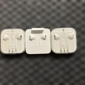 Apple EarPods 未使用品 3個 ケース付き