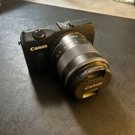 Canon EOS M 18-55 IS STM レンズキット