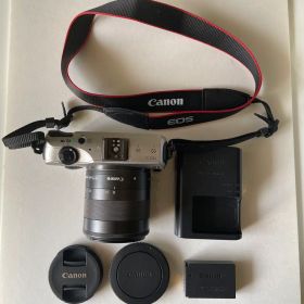 Canon EOS M ミラーレスカメラ EF-M 18-55mm