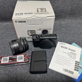 Canon EOS M200 標準ズームキット ブラック
