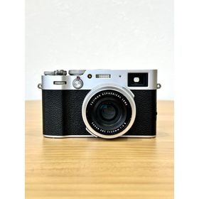 フジフイルム(富士フイルム)のFUJIFILM X100V シルバー 動作品(コンパクトデジタルカメラ)