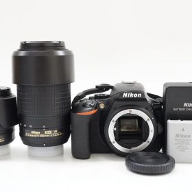 L242242)Nikon D5600 NIKKOR 18-55mm F3.5-5.6 G VR 70-300mm F4.5-6.3 G ED VR ダブル レンズキット デジタル 一眼レフ カメラ
