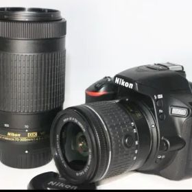 超望遠キット 美品 S回数少 シリーズ最新！Nikon D5600 一眼レフ 初心者入門スタートセット