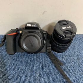 Nikon DIGITAL CAMERA D5600