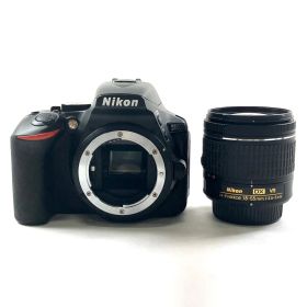 ニコン Nikon D5600 18-55 VR レンズキット デジタル 一眼レフカメラ 【中古】