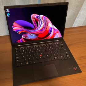 ThinkPad X1 Carbon Gen11 OLED Ram 64GB