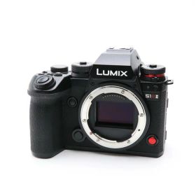 【中古】 《美品》 Panasonic LUMIX S1RII ボディ DC-S1RM2 [ デジタルカメラ ]