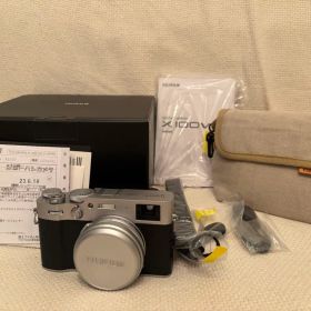 Fujifilm X100Vシルバー