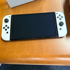 ニンテンドースイッチ(Nintendo Switch)のNintendo Switch 有機ELモデル (家庭用ゲーム機本体)