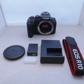 キヤノン Canon ミラーレス一眼カメラ ボディ APS-C EOS R10 【中古】