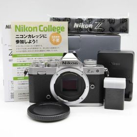 ニコン(Nikon)の■ほぼ新品■ Nikon Z fc ボディ(ミラーレス一眼)