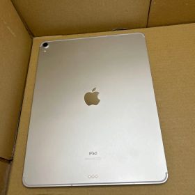 iPad Pro 12.9インチ (第３世代) Wi-Fi + Cellular