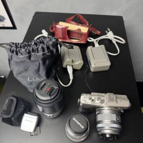 OLYMPUS PEN Lite E-PL7&レンズ3本セット(動作確認済)