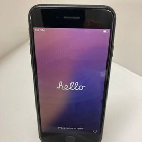 iPhoneSE第3世代128GBミッドナイト SIMフリーバテッリ82％