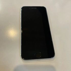 ジャンク品 iPhone SE white SIMフリー