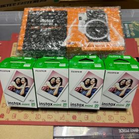 FUJIFILM instax mini 90 ➕フィルム80枚