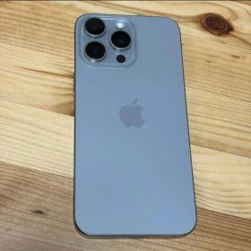 iPhone 15 Pro Max 256GB ナチュラルチタニウム