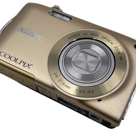 ■Nikon COOLPIX S3300 ゴールド コンパクトデジタルカメラ 光学6倍ズーム フラッシュ発光確認済み 画面左ヤケあり